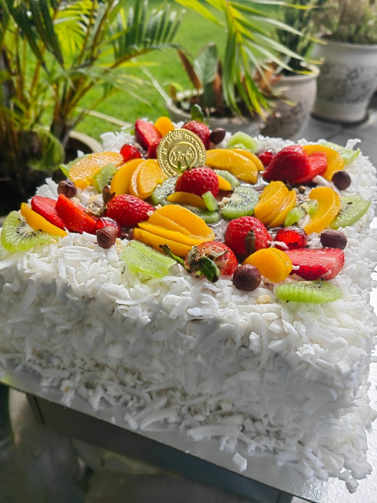 Genoise Coco With Fruits